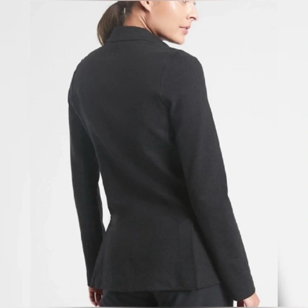 Athleta Venice Textured Blazer in Charcoal Grey Heather - Size 2
